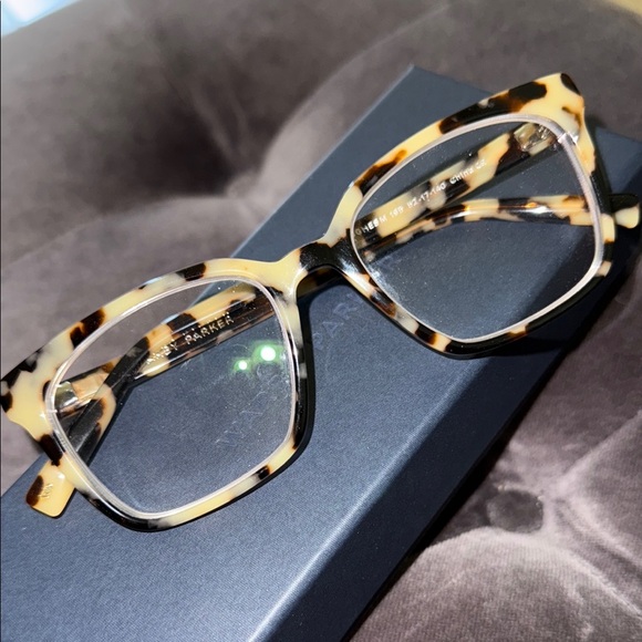 Warby Parker Hughes Medium in Marzipan Tortoise Shell EyeGlass Frames , EUC - Picture 7 of 8